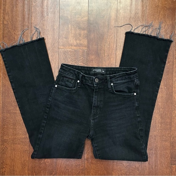 Just Black Denim Women's Cropped High Rise Black Frayed Hem Jeans, Size 25 - Picture 2 of 13
